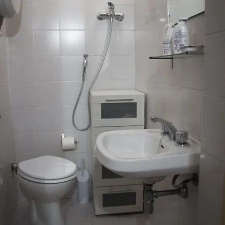 Angolo Di Via Fiorita Pérouse